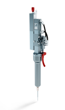 Handheld metering valve